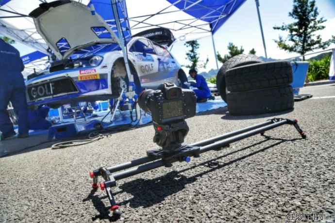 FAMOUS碳纤维滑轨F6 60CM到货,需要的老师请及时联系淘宝店铺:华中专业影视器材商城