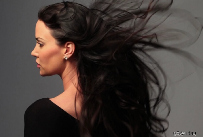 布光实例 ▎一盏灯教你打造完美人像布光