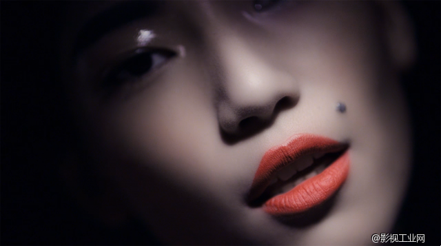 MPC 《视角越界》 - 人体和艺术