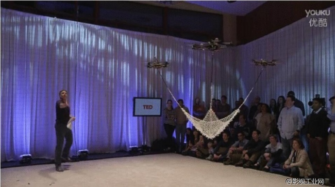 前天刷爆朋友圈的无人机矩阵秀大概是个什么鬼?