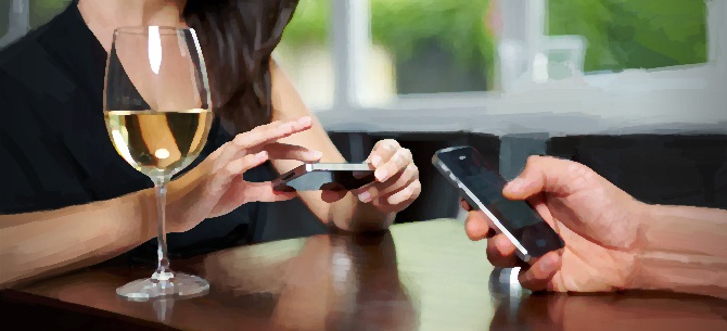 [云莱坞] 让80后90后说出来都是泪的「异地恋」话题，拍成电影观众要带几卷纸巾？