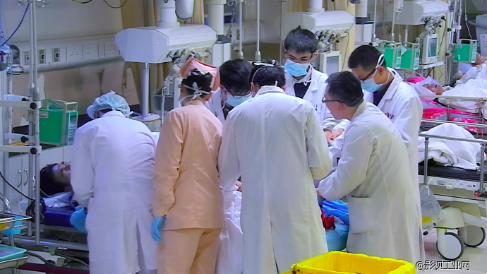 女儿急需手术,妈妈为什么拒绝签字?