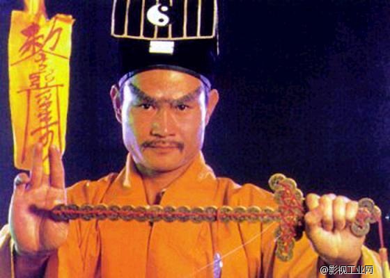 香港鬼片之王要数林正英,而内地拍恐怖电影最好的却是他?