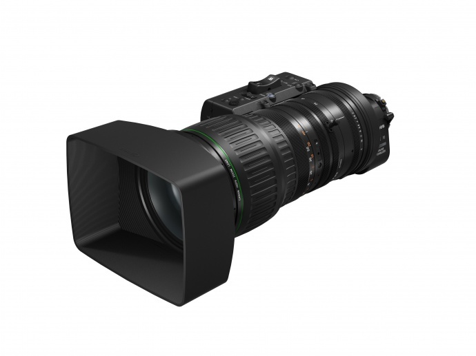佳能发布两款高清便携式变焦镜头，搭载新驱动单元并提升图像稳定性能