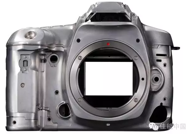 唯传奇超越传奇,佳能发布全画幅数码单反相机新品EOS 5D Mark IV