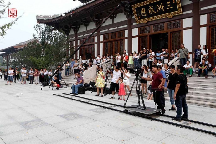 廊坊微电影拍摄百人古筝演凑现场-华视鼎信传媒