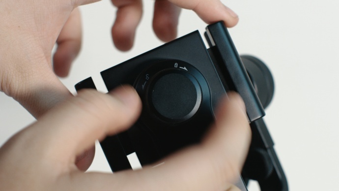 手机稳定器对决:OSMO Mobile VS Smooth2