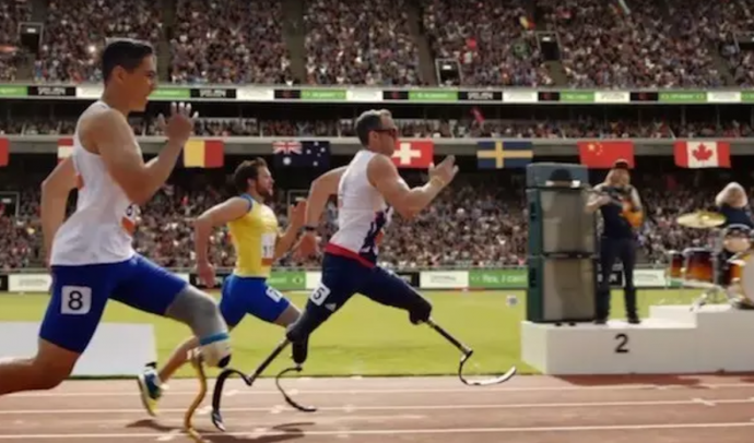 MPC伦敦《我们是超人类》震慑人心