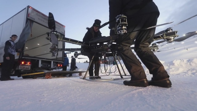 【开眼界】太可怕了，野兽级载人无人机！