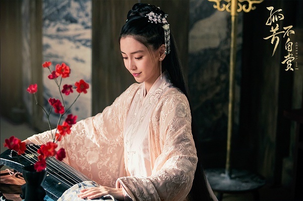 《孤芳不自赏》高调开年,小哇今年要用三部IP剧霸屏了