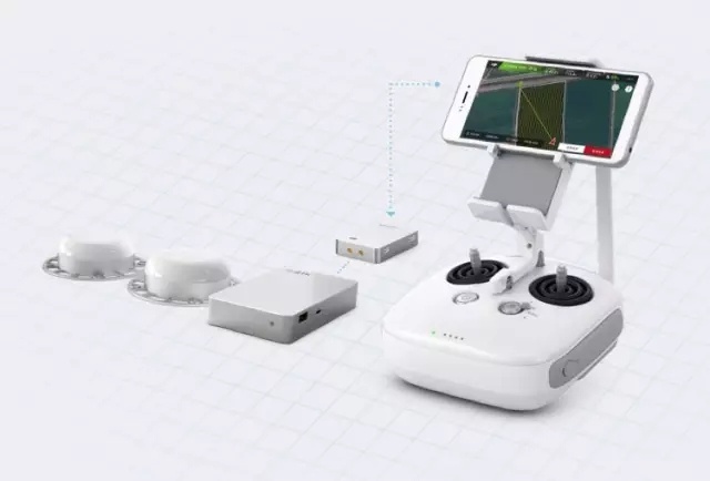 大疆发布Datalink 3通用遥控器 - 影视工业网