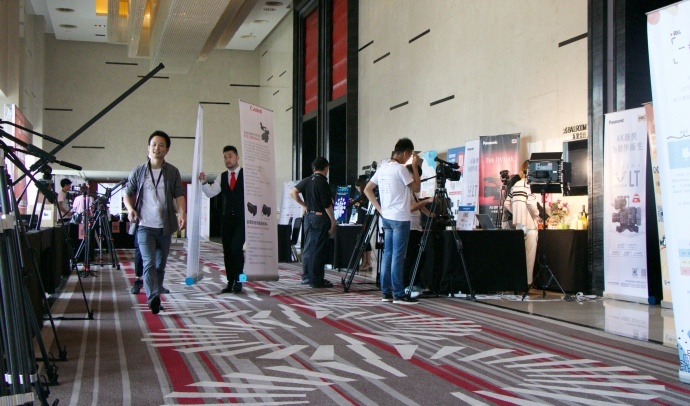 说真心的,我今天可能是参加了一场中国最牛的展会
