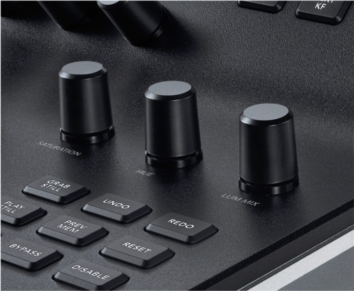 新鲜出炉 | DaVinci Resolve Micro Panel 开箱测评