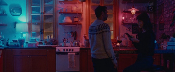 大卫·林奇在《双峰》中把红色玩出了花样