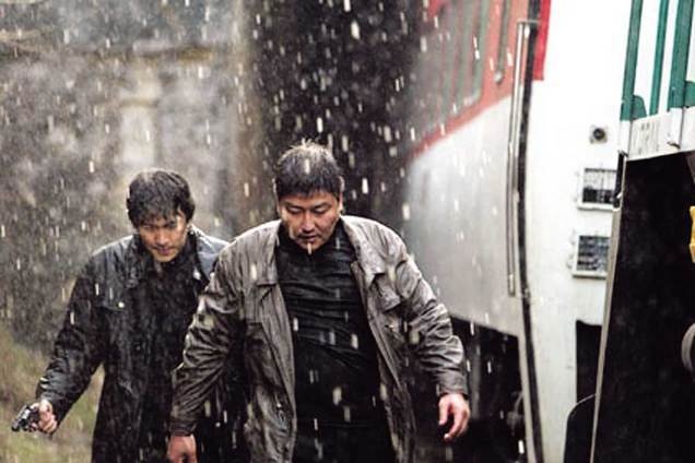 用一句话概括《杀人回忆》《七武士》，有人玩出了花