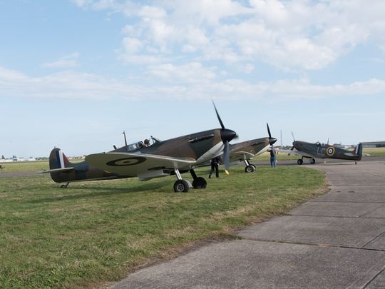 IMAX摄影机绑在飞机上,《敦刻尔克》空中混战大揭秘