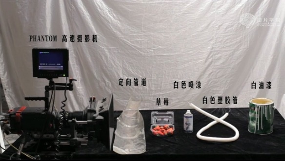 原来,牛奶广告是用油漆拍的