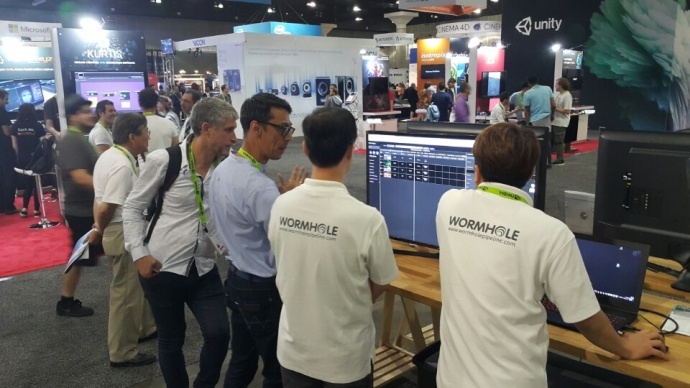 Siggraph展会上的Wormhole团队