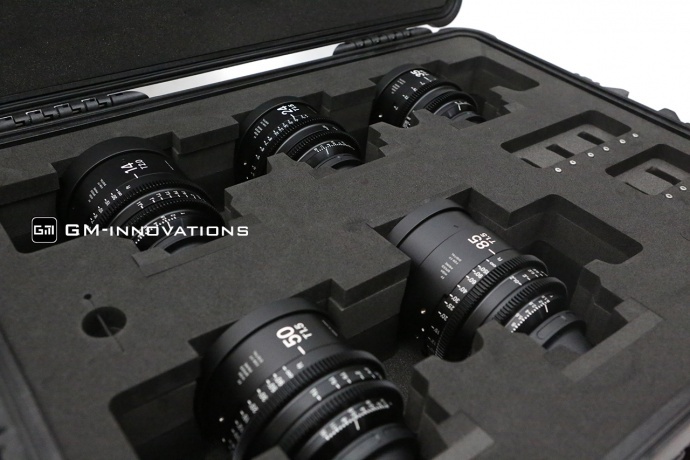 14mm大广角适马定焦基本组出货,性价比杠杠滴!