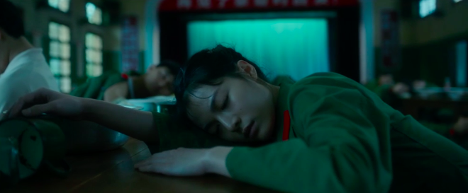除了啃西红柿,《芳华》这几个镜头也超美!
