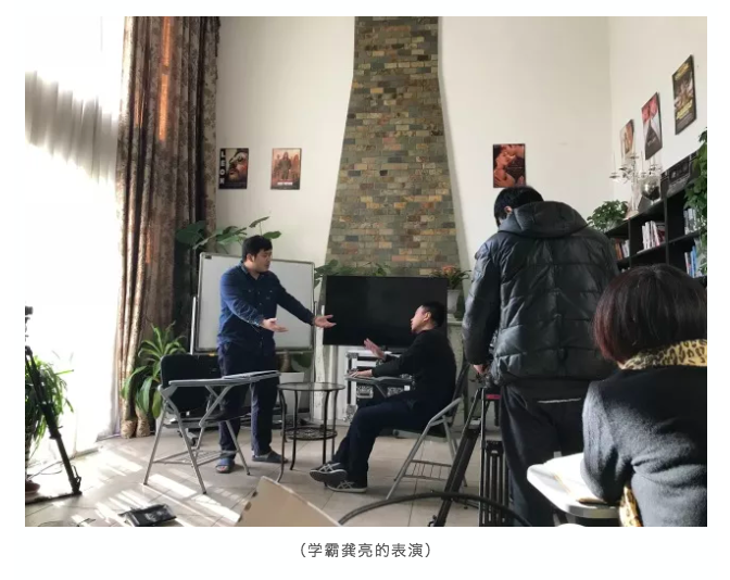 专治笑场!不会表演的编剧,不是好导演!