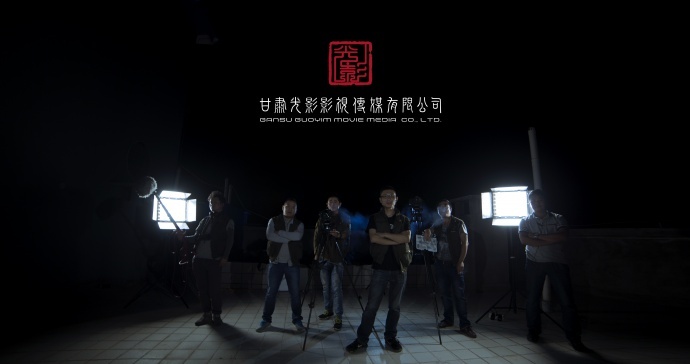 我与RED的故事 | 拍摄企业宣传片,介绍一款像“电脑”一样的机器