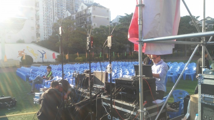 视晶“天演”图传系统加持深圳名校华诞庆典直播(多图)