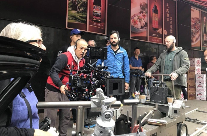 以你现有经验在美国拍片能撑几个回合?专访《唐人街探案2》摄影指导杜杰