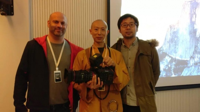 松下推出佛系摄影机新产品?!听说还拍了佛系小短片?!